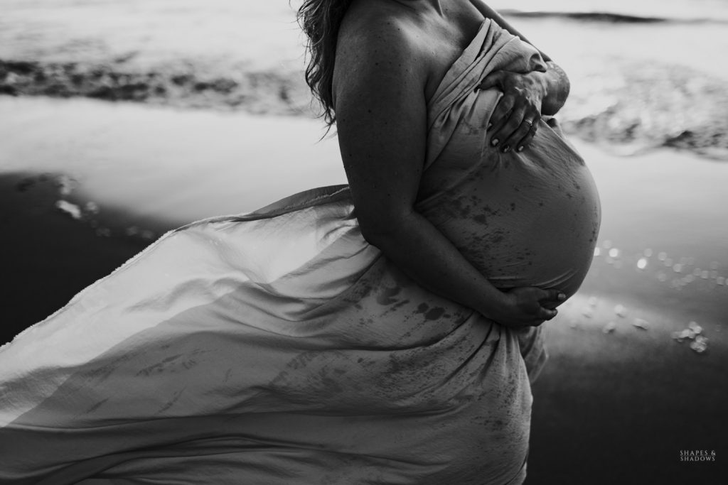 Zwanger zwangerschapsshoot boudoir fotograafnederland
